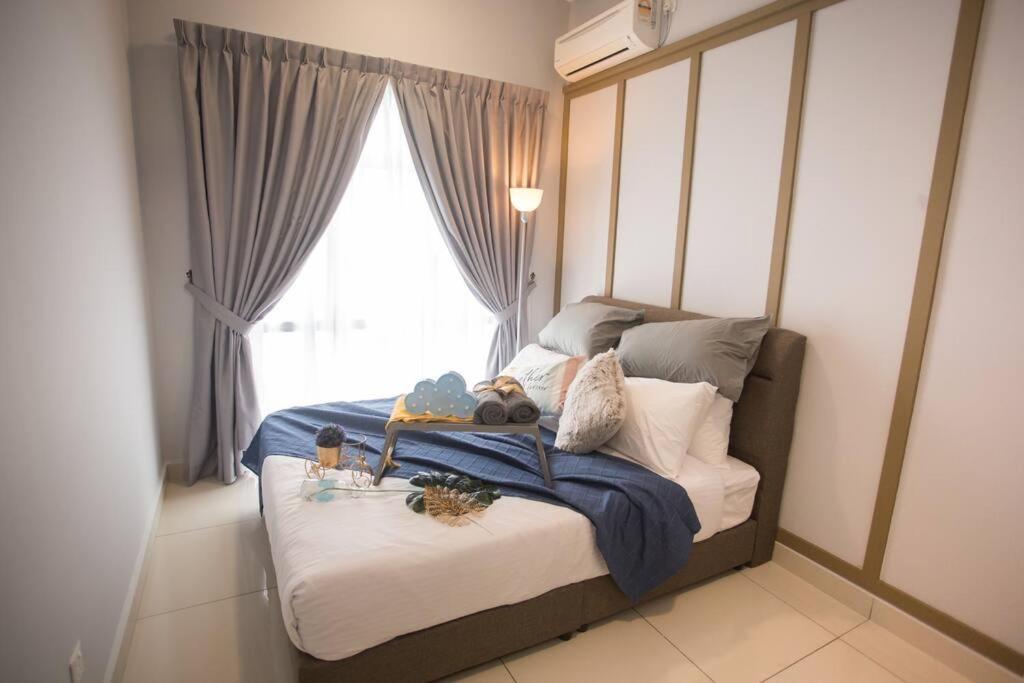 New Skysuites Lovely 2 Bedroom 4-6Pax 新山 外观 照片