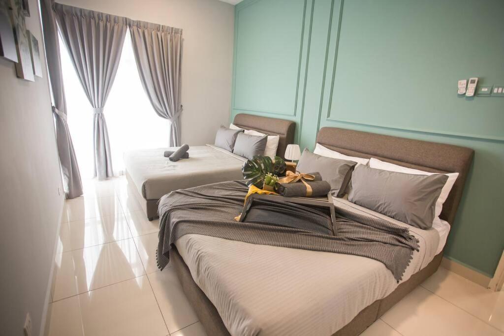 New Skysuites Lovely 2 Bedroom 4-6Pax 新山 外观 照片
